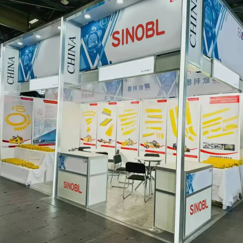 exhibition cutting exhibition cutting