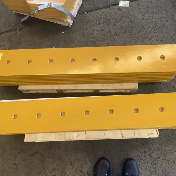 What Applications Are Ideal for the Dozer Edge-Cutting 10S-80B-00001?