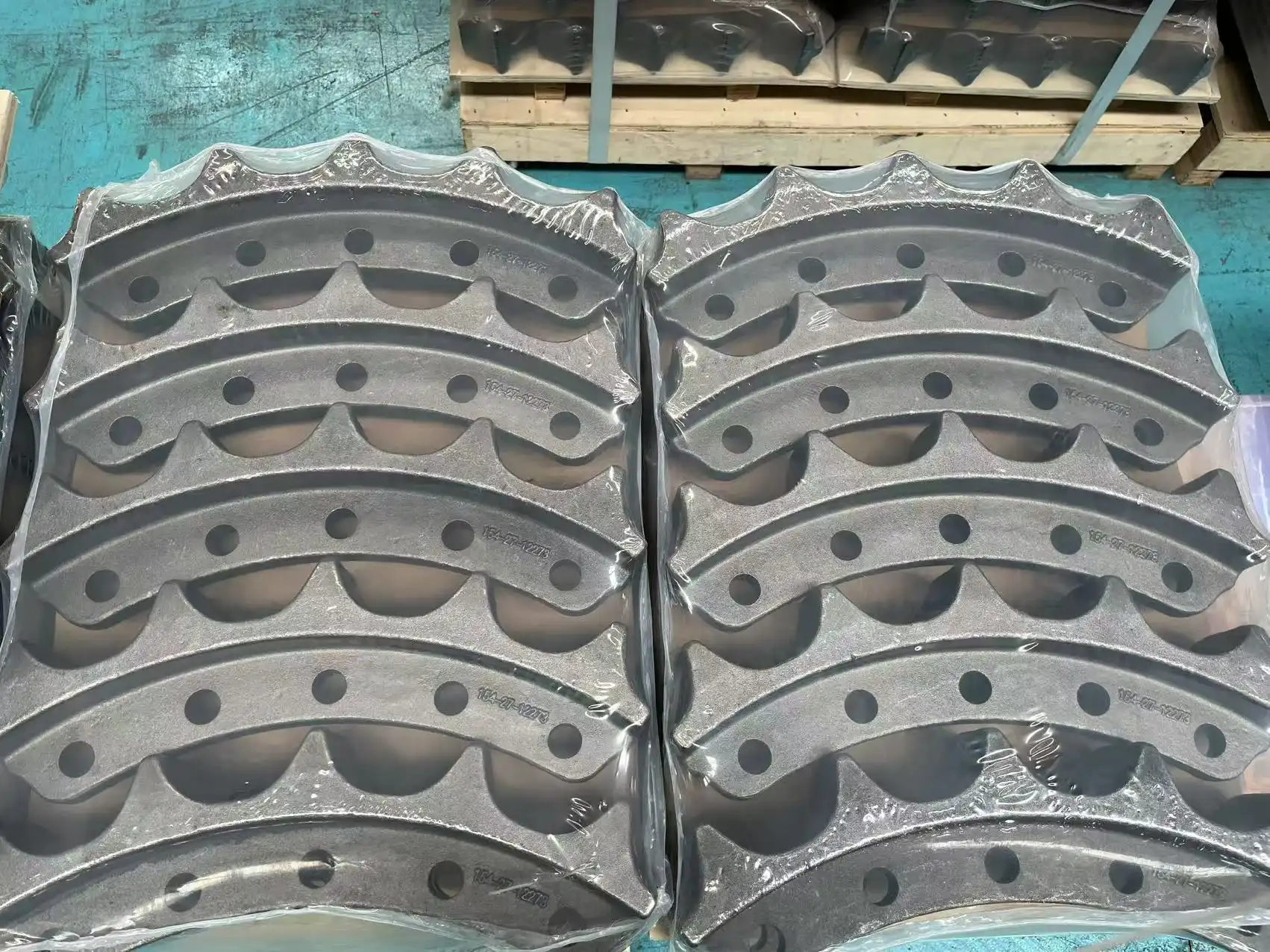 Quais aplicações são perfeitas para o segmento de roda dentada de trator SD32?