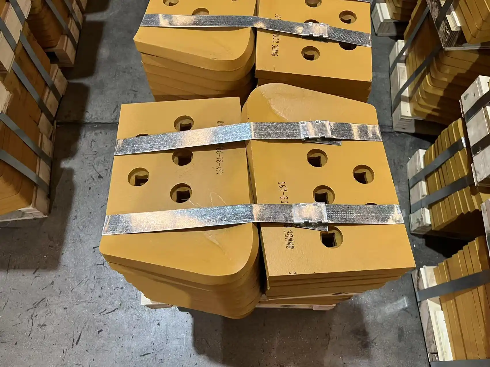 Dozer End Bits
