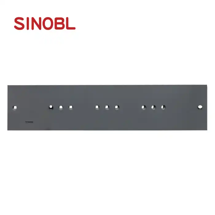 Buldooseri servade lõikamine 11045809